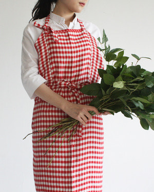 red check apron